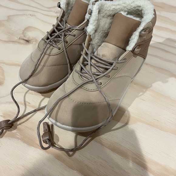 HF Hike Footwear Unisex Azura Sz 36 Lightweight Reflective Barefoot - Picture 12 of 14